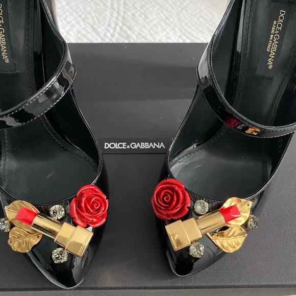 Dolce & Gabbana heals, state-of-the-art heal. One of a kind,cute black Maryjanes - Picture 6 of 16